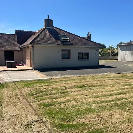 Dom wakacyjny House Le Mans *